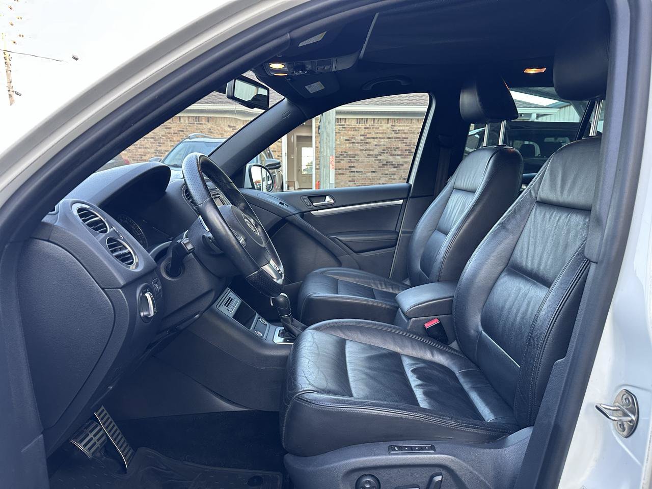 Used 2014 Volkswagen Tiguan R-Line AWD/4WD image 10