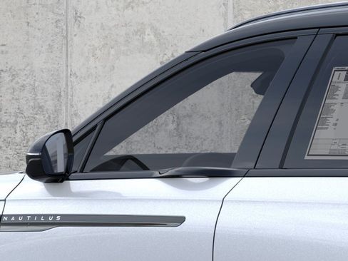 New 2026 Lincoln Nautilus Reserve AWD/4WD image 16
