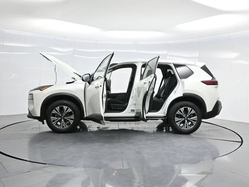 Used 2023 Nissan Rogue SV FWD image 48