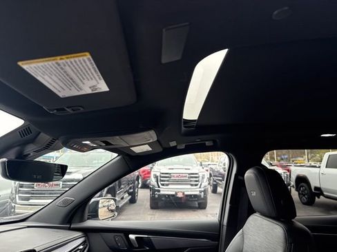 New 2026 Buick Enclave Sport Touring w/ Power Package image 25