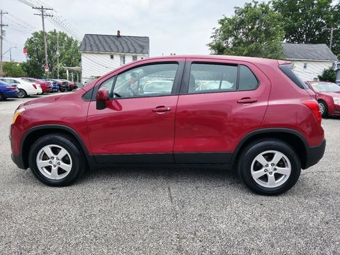 Used 2015 Chevrolet Trax LS AWD/4WD image 8