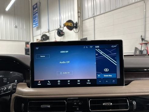 Certified 2021 Lincoln Nautilus Reserve AWD/4WD image 19