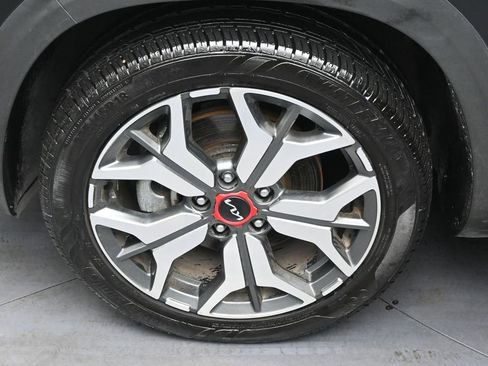 Used 2023 Kia Seltos SX w/ SX Sunroof Package image 36