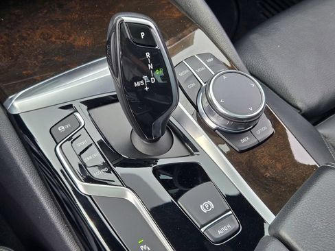 Used 2018 BMW 540i xDrive AWD/4WD image 39