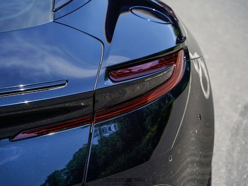 Used 2024 Aston Martin DB12 Coupe RWD image 63