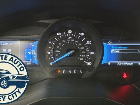 Used 2024 Ford Edge SEL image 10