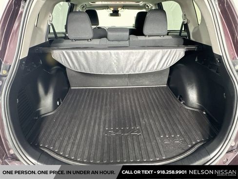 Used 2018 Toyota RAV4 XLE w/ Plus Extra Value Package AWD/4WD image 24