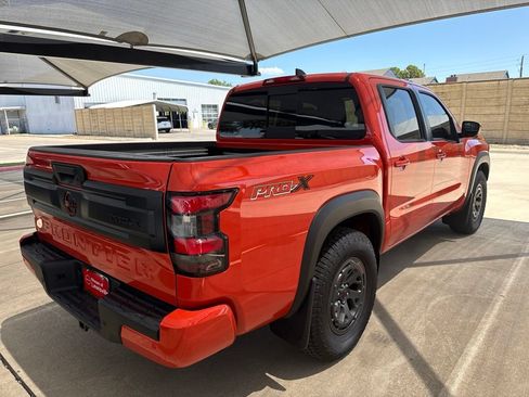New 2026 Nissan Frontier Pro-X w/ Pro-X Convenience Package RWD image 5