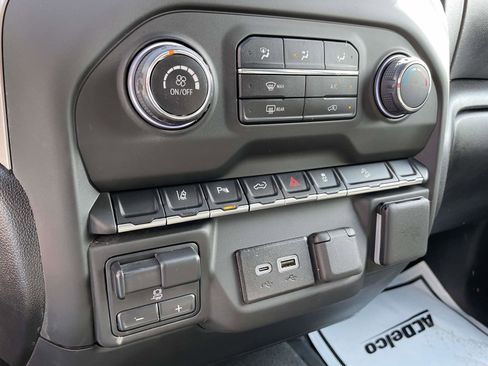 Used 2025 Chevrolet Silverado 2500 Custom w/ Custom Value Package image 13