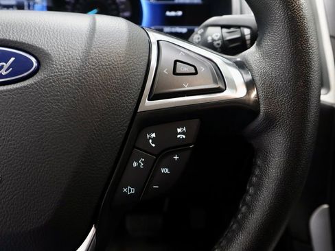 Certified 2024 Ford Edge SEL image 30