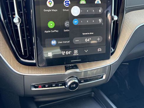 New 2026 Volvo XC60 B5 Ultra w/ Protection Package Premier image 29