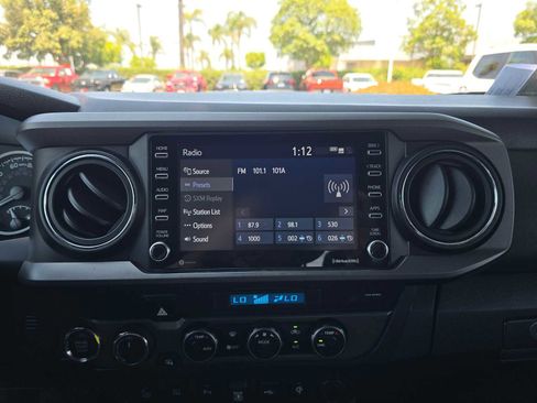 Used 2023 Toyota Tacoma TRD Sport w/ Technology Package AWD/4WD image 26