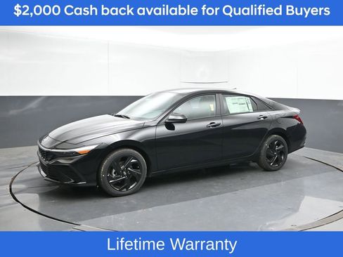 New 2026 Hyundai Elantra Sport image 2