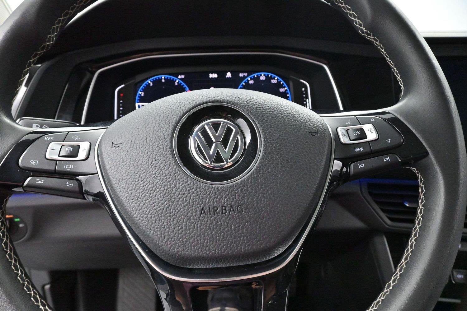 Used 2021 Volkswagen Jetta SEL FWD image 17