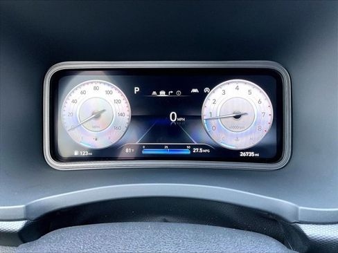 Used 2022 Hyundai Kona Limited FWD image 22