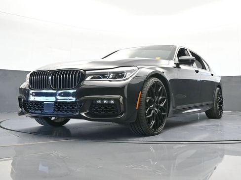 Used 2016 BMW 750i xDrive image 68