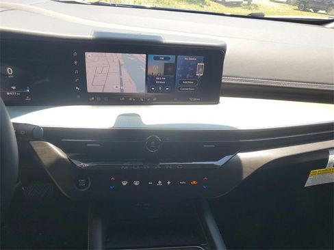 Used 2025 Nissan Murano SL w/ Cargo Package image 8