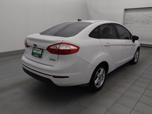 Used 2019 Ford Fiesta SE image 9