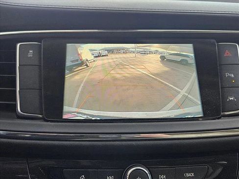 Used 2019 Buick Enclave Premium image 12