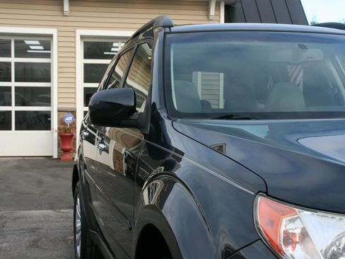 Used 2013 Subaru Forester 2.5X Limited image 20