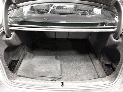 Used 2019 BMW 330i xDrive Sedan w/ Convenience Package image 10