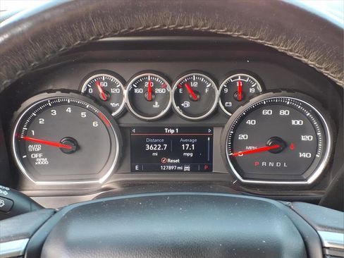 Used 2021 Chevrolet Silverado 1500 LT Trail Boss w/ Convenience Package II AWD/4WD image 32