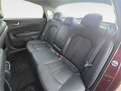 Used 2018 Kia Optima EX w/ Premium Package image 13
