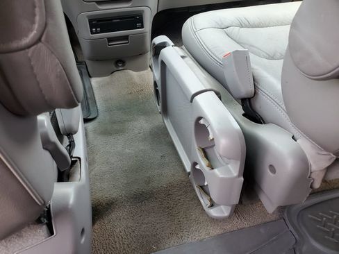 Used 2004 Honda Odyssey EX-L image 26