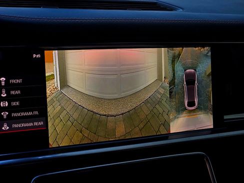 Used 2021 Porsche Panamera 4 image 76