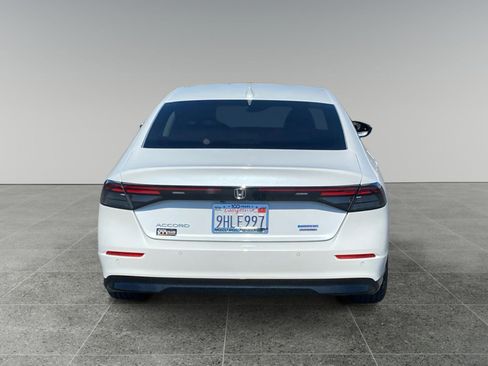Used 2023 Honda Accord Touring image 4