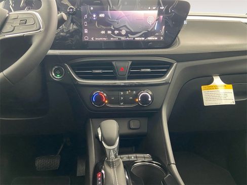 New 2026 Buick Encore GX Preferred image 11