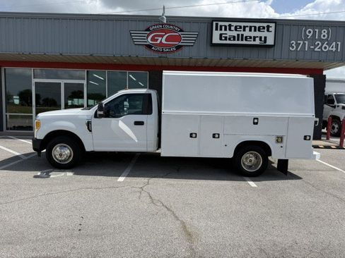 Used 2017 Ford F350 XL w/ Power Equipment Group RWD image 5
