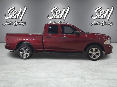 Used 2018 RAM 1500 Express w/ Express Value Package AWD/4WD image 17