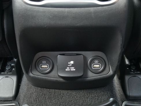 Used 2023 Hyundai Santa Fe Calligraphy AWD/4WD image 30