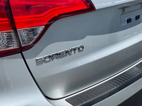 Used 2014 Kia Sorento LX AWD/4WD image 30