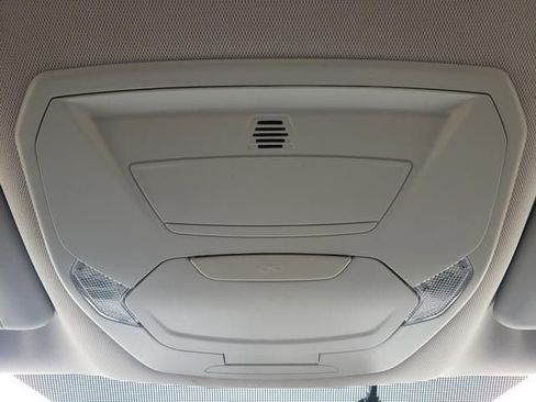 Used 2017 Ford Escape SE AWD/4WD image 23