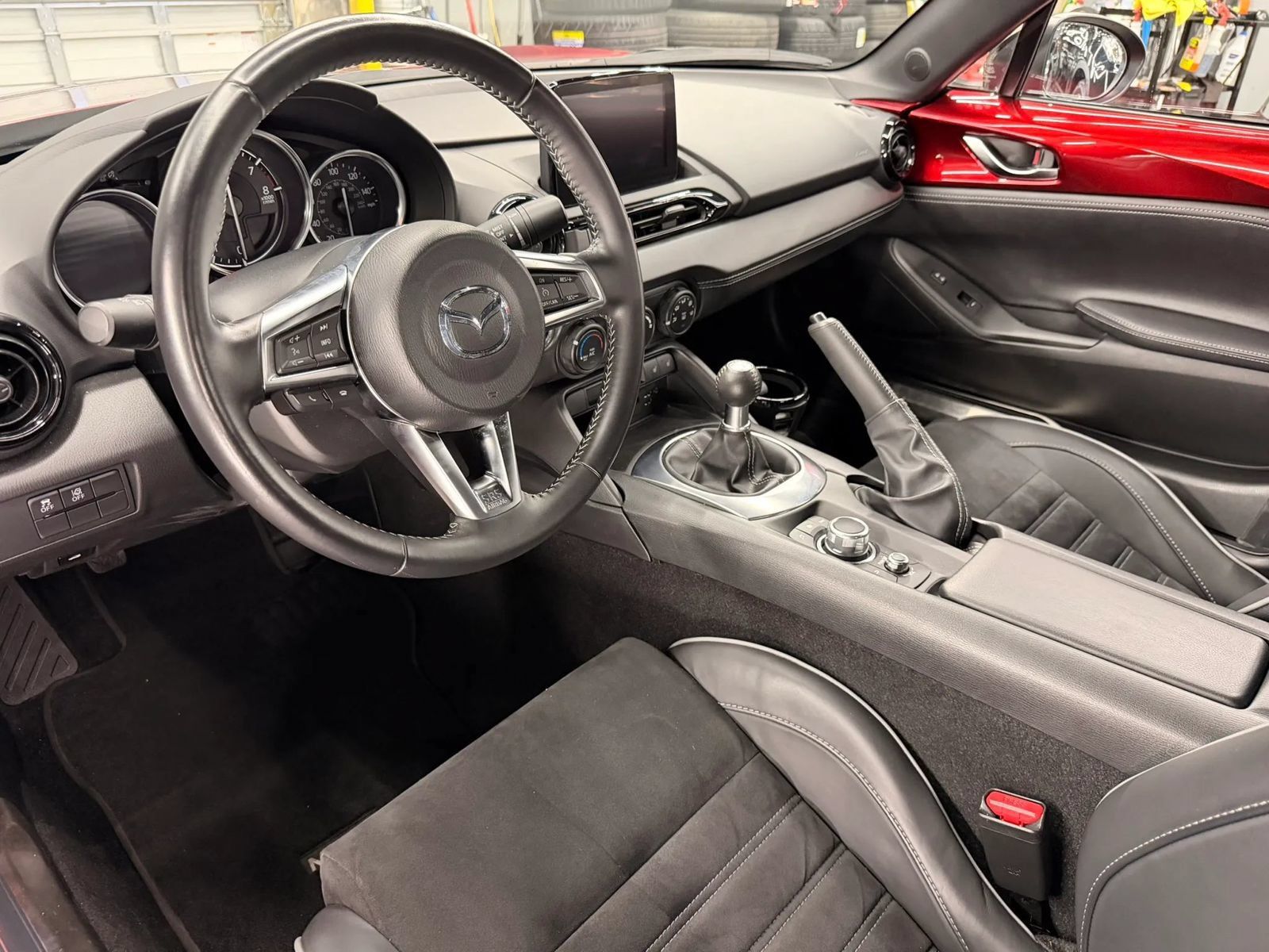 Used 2023 MAZDA MX-5 Miata Club w/ Brembo/BBS Recaro Package RWD image 7