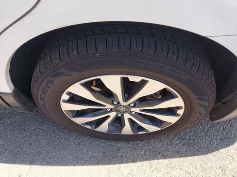Used 2016 Subaru Outback 2.5i Limited AWD/4WD image 13