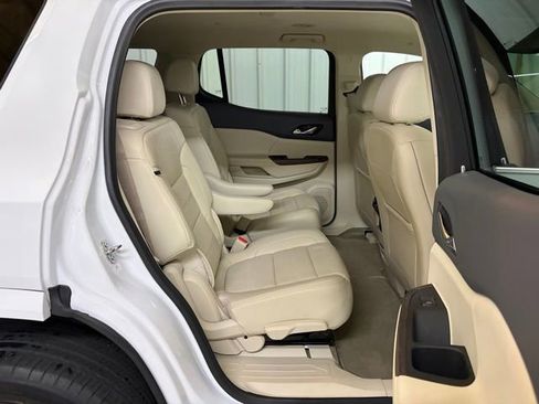 Used 2023 GMC Acadia Denali AWD/4WD image 20