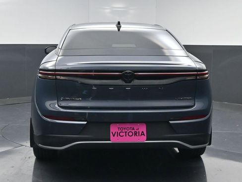 Used 2025 Toyota Crown Nightshade image 18