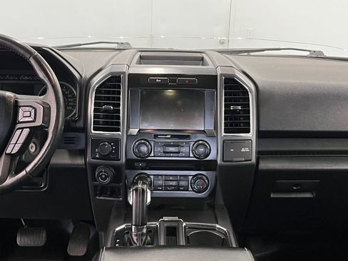 Used 2016 Ford F150 XLT w/ Equipment Group 302A Luxury AWD/4WD image 20