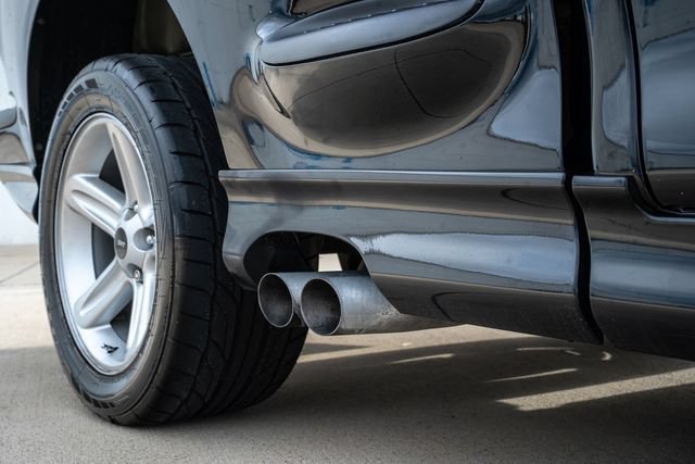 Used 2003 Ford F150 Lightning RWD image 17
