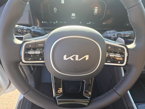 New 2026 Kia Carnival SX Prestige image 10