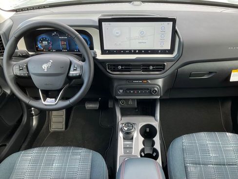 New 2025 Ford Bronco Sport Heritage w/ Convenience Package image 33