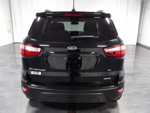 Used 2020 Ford EcoSport SE image 5
