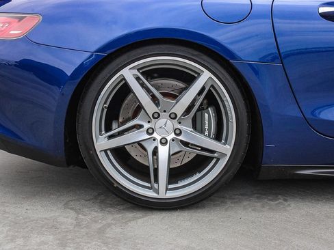 Used 2017 Mercedes-Benz AMG GT Coupe image 12