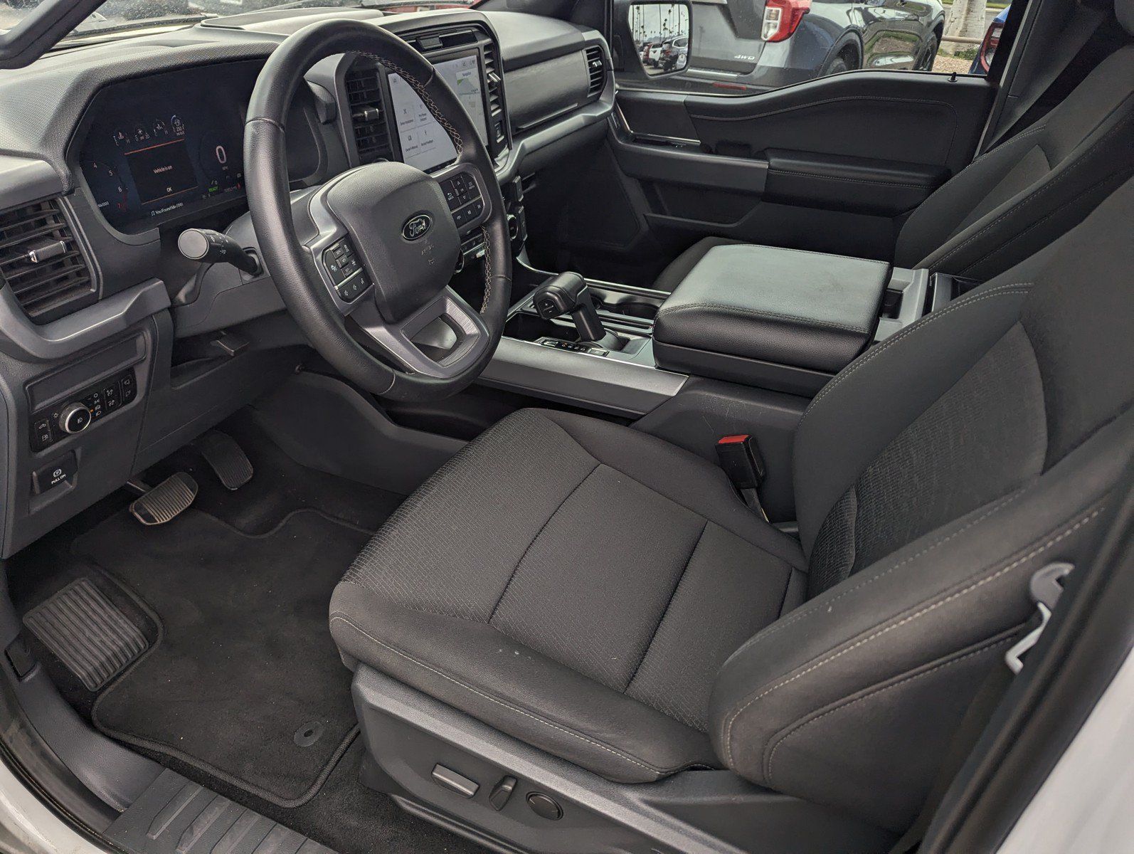 Used 2025 Ford F150 XLT w/ Equipment Group 302A MID AWD/4WD image 10