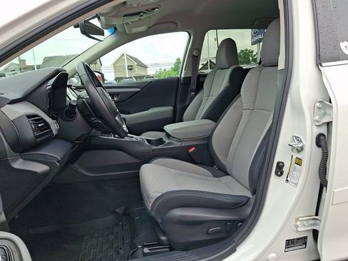 Used 2022 Subaru Outback Premium AWD/4WD image 15