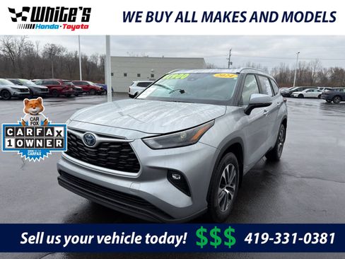 Used 2024 Toyota Highlander XLE image 1