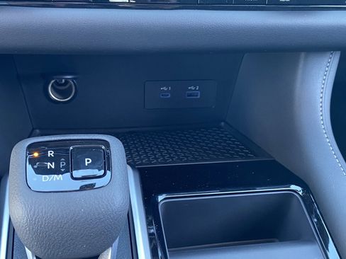 New 2025 Nissan Pathfinder SV image 30